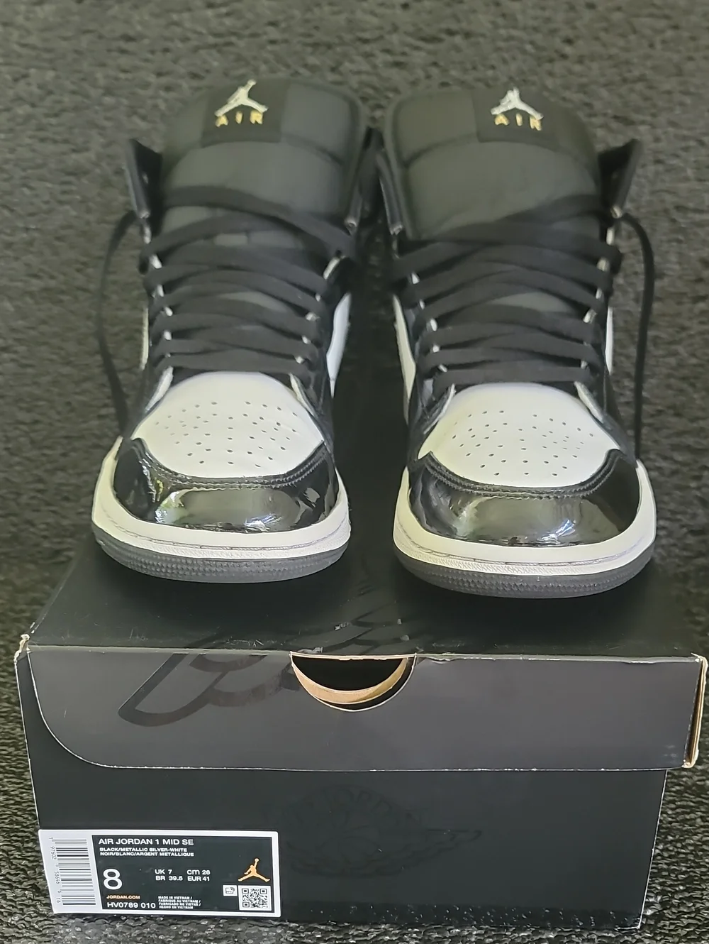Nike Air Jordan 1 Mid SE 